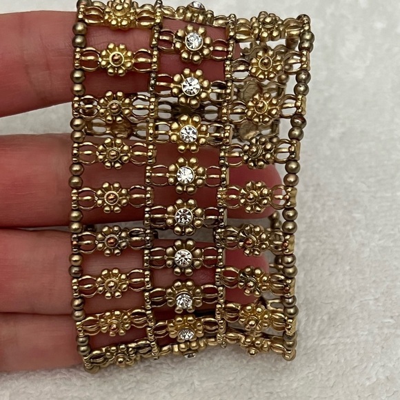 Beautiful gold crystal elastic bracelet boho Egyptian vibe beach coastal! - Picture 7 of 7